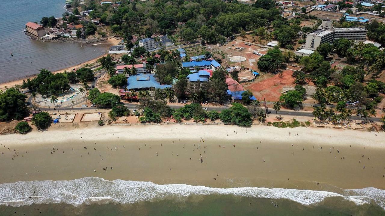 The Family Kingdom Resort Freetown Exterior foto